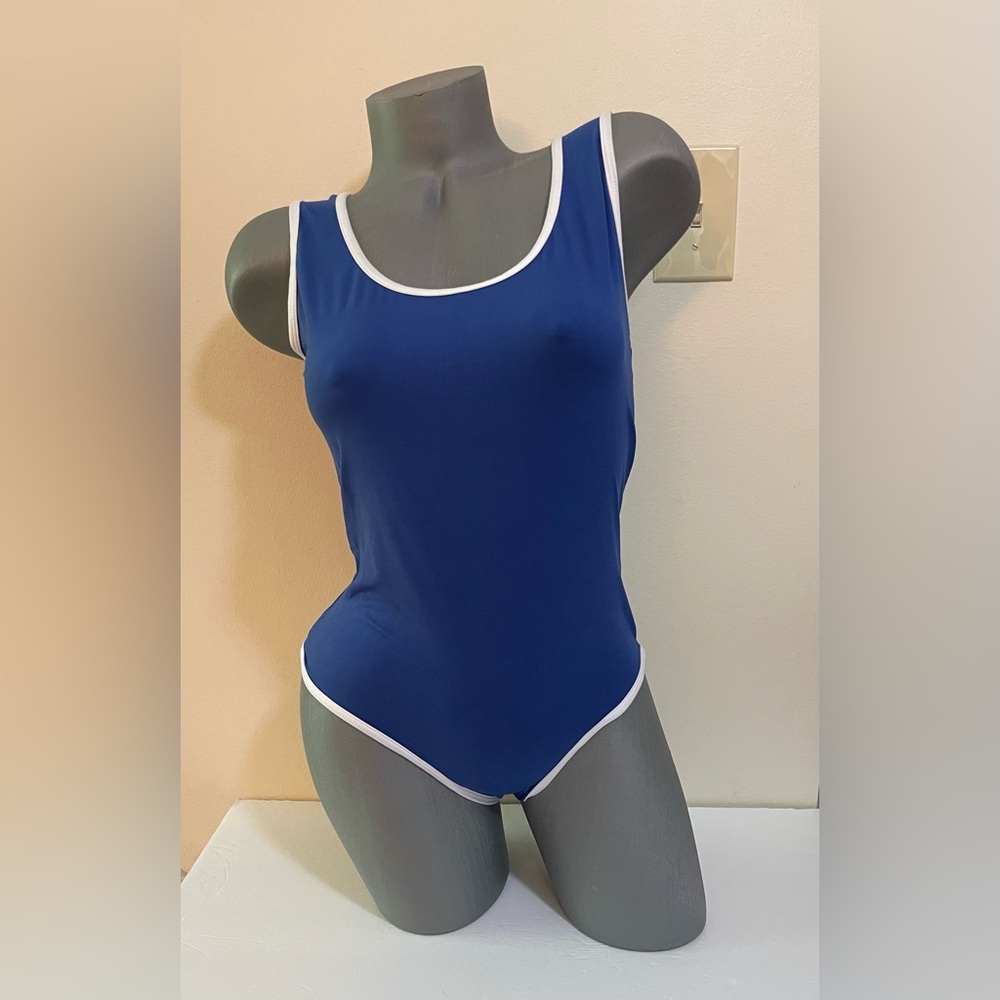 AQ-SPORT Women’s Bodysuit One Piece Blue With White Trim Soft Size Large. NWT